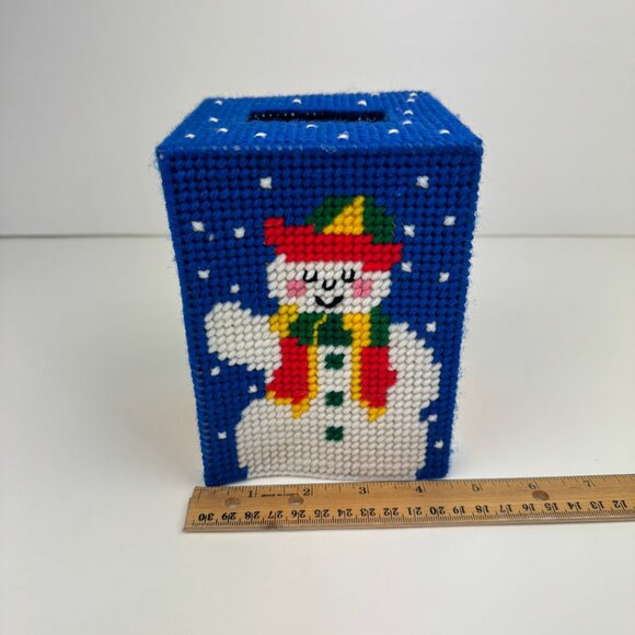Vtg Handmade Square Blue Tissue Box Cover Snowman Winter Plastic Canvas Yarn - Picture 6 of 11